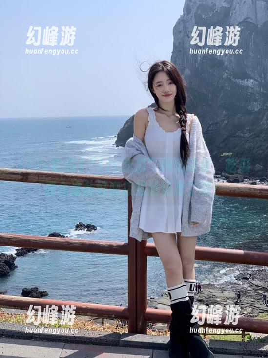 17c吃瓜 “17c吃瓜”网站现身,吃瓜群众准备好迎接尴尬场面了吗?