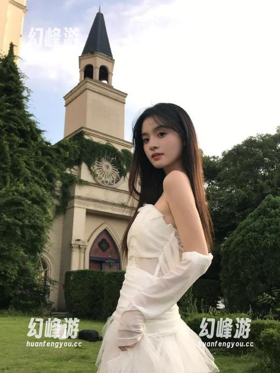 惊喜包！17c黑料苹果版又有新瓜，连我都停不下来了！