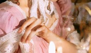 17吃瓜app：边走边遇瓜，人生真是太戏剧了