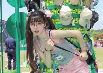 八卦直达：https://51cg.fun，你真的敢点吗？