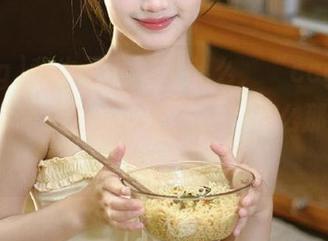 我也不知道为什么，“ccgg.bet”的免费瓜总是那么有戏，怎么那么好看呢？