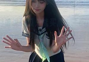 谁说吃瓜只能买票？“cg51”这款app让你躺着也能追爆料！
