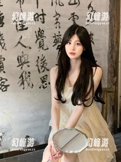 最新登场！“zztt21”告诉你明星圈那些不为人知的辛酸事。