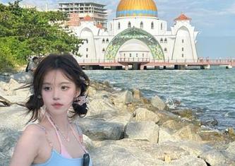 五一吃瓜官网的网页，满满都是我心目中的爱情…还有那些不告而别的身材！