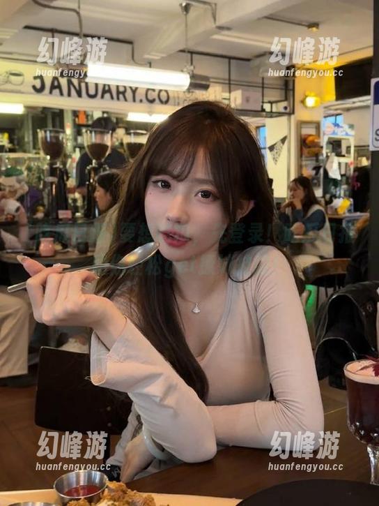 吃瓜日报 要想吃瓜,先登录!吃瓜日报助你轻松get撩妹技能!