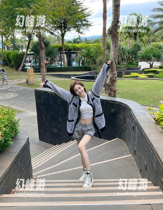 网曝黑料官网：黑到底，有多少量才够你心满意足？
