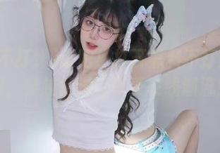 来吧！打开黑料不打烊的链接，穿越传送门享受在线潮流！