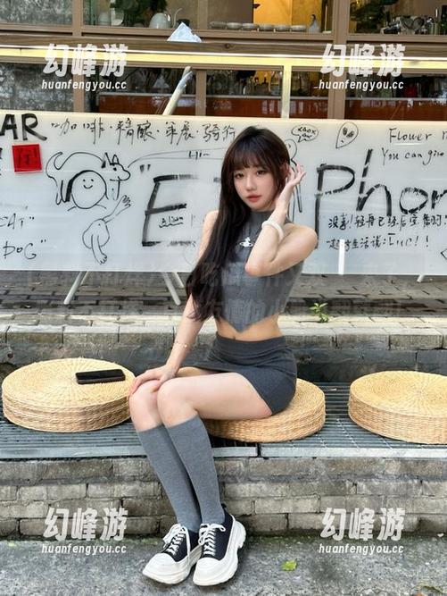 今日吃瓜事件又双叒叕来了，黑料不打烊，直达友情的小船说翻就翻！