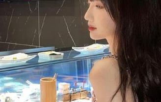 这是打开黑料在线的完美借口：一键收藏，观剧的那种便捷爽感！