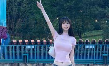 黑料正能量的导航，真是反向服务，官网地址好像在玩‘去追我呀’。