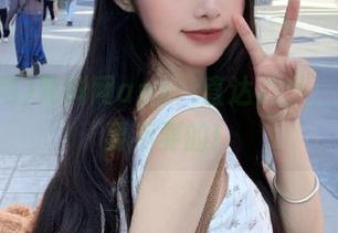 黑料网app：直达八卦，稳得不要不要的！